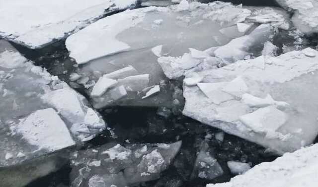 На Полтавщині чоловік з 5-місячним немовлям провалився під лід