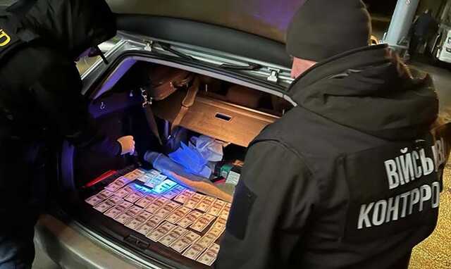 На Тернопільщині травматолог отримав хабаря від військовозобов’язаного