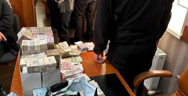 В фирме, связанной с президентом УАФ Павелко, прошли обыски