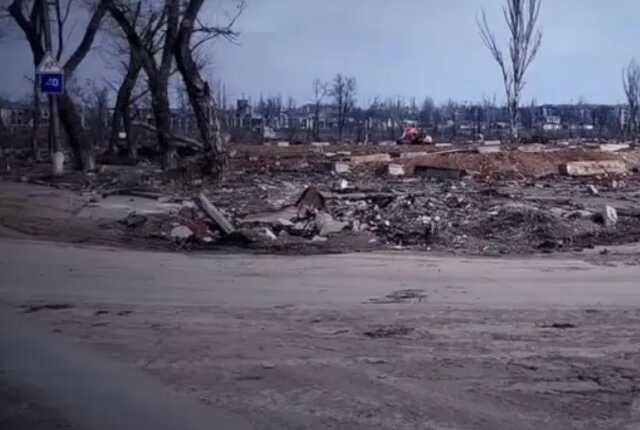 Смерть і руїна: з’явилося нове відео зі знищеного окупантами Маріуполя