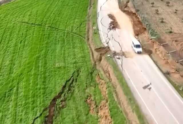 Потужність землетрусу в Туреччині дорівнювала вибуху 500 атомних бомб – влада