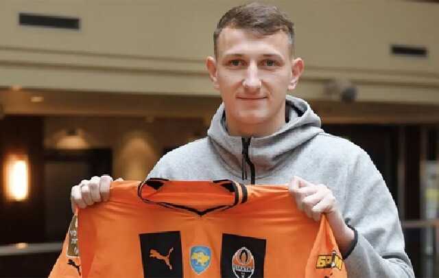 "Шахтер" купил вратаря сборной Украины, оформив рекордный трансфер