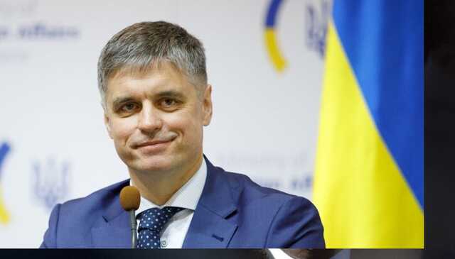 “Почекаємо і побачимо”. Посол у Британії відповів на коливання союзників щодо передачі літаків