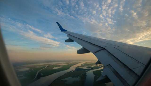 Над Канадою збили нерозпізнаний летючий об’єкт і шукають його уламки з літака