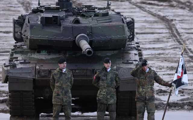 Фінляндія також бере участь у "танковій коаліції", - міністр оборони Савола