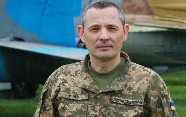 Росіяни знову запустили кульки з відбивачами в небо України: Ігнат пояснив мотиви