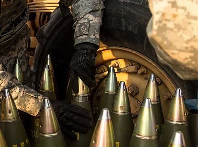 США заключили контракты на поставку боеприпасов для Украины на $522 млн