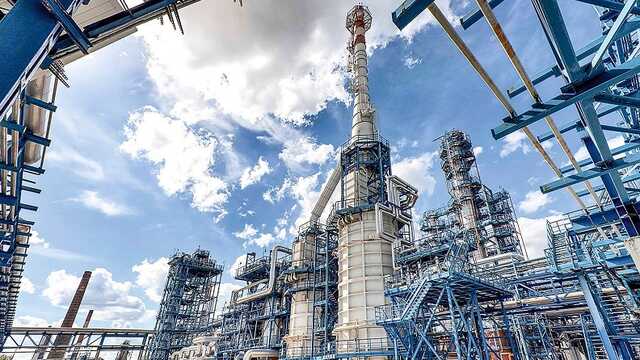 Китайские нефтеперерабатывающие заводы возобновляют закупку российской нефти, — СМИ