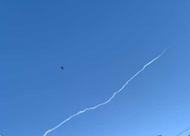 Над Білгородською областю росіяни чують вибухи та говорять про "роботу ППО"