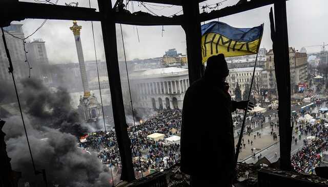 Під час розстрілу активістів Майдану Янукович активно спілкувася з Медведчуком, - Офіс генпрокурора