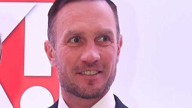 Фігурист Костомаров переніс два інсульти, у нього перестав бачити праве око