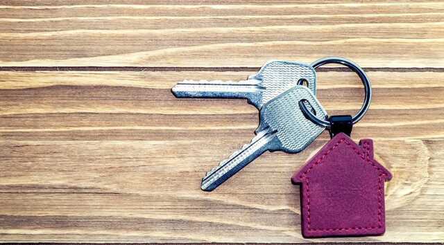 В Черкасской области депутат скрыла средства от продажи своих квартир