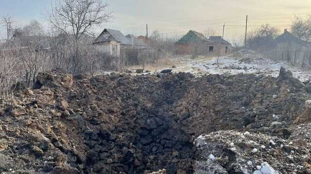 Ночью оккупанты обстреляли Славянск, повреждены частные дома