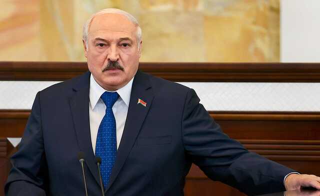 Лукашенко заявил в Китае, что Украине лучше заключить мир сейчас