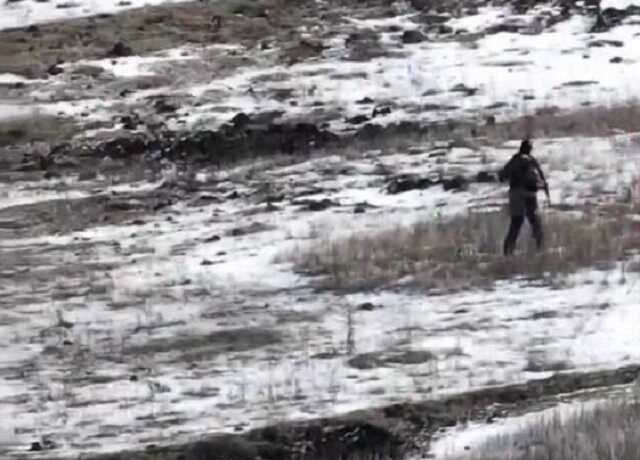 Украинский дрон "кошмарит" оккупанта