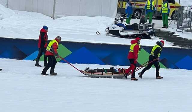 Олимпийский чемпион потерял лыжу на гигантском трамплине и приземлился головой вперед