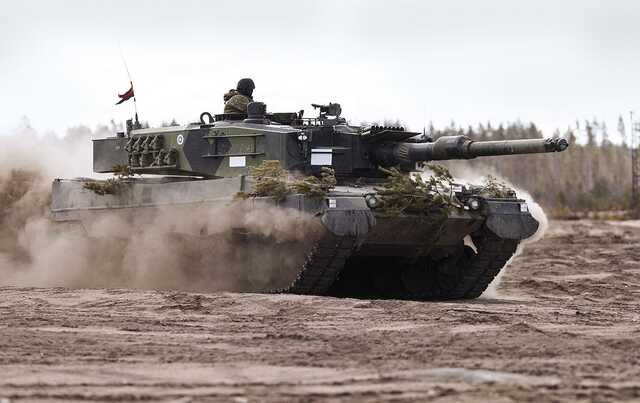 Німеччина просить Швейцарію продати їй законсервовані танки Leopard 2