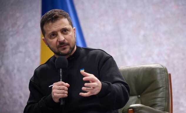 Зеленський: Бахмут не повинен бути оточений. Робимо все, поки ЗСУ паралельно готують наступ