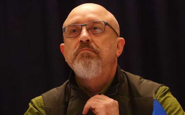 Сподіваємось отримати від партнерів засоби ППО та мільйон артилерійських снарядів, - Резніков