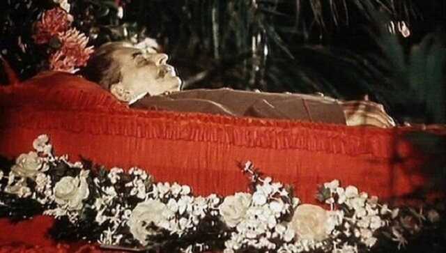 Доля тиранів в Росії: Сталін вмирав в страшних муках, блюючи кров’ю