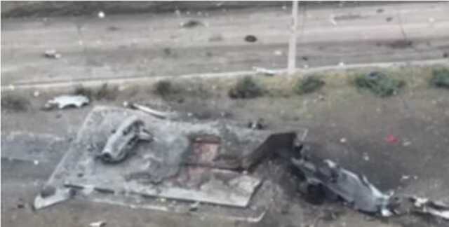 В Бахмуте уничтожен самолет-памятник, который был одним из символов города