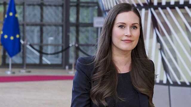 Прем’єр Фінляндії допустила обговорення передачі Україні винищувачів