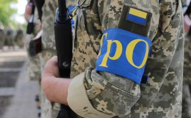 У Южноукраїнську полицейський вдарив бійця тероборони