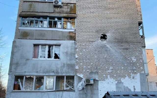 Сьогодні росіяни обстріляли Очаків: пошкоджені будинки, зайнялися пожежі