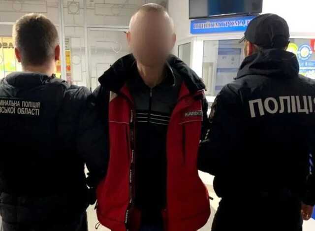 На Київщині чоловік зарізав знайомого, а тіло відвіз на цвинтар і сховав