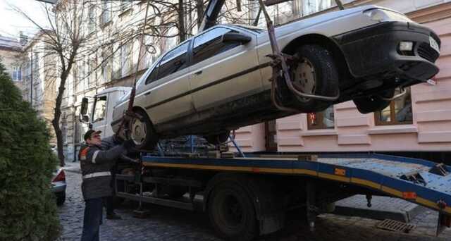 В українця конфіскували автомобіль за рекордну кількість штрафів