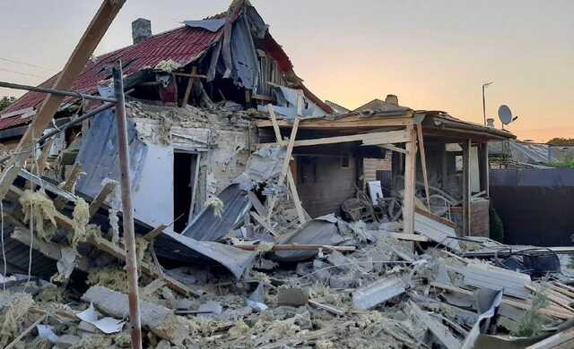 Росіяни обстріляли Нікопольський район та пошкодили приватні будинки