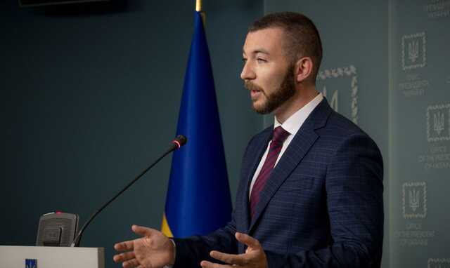 Луганскую ОВА может возглавить военный, но имя пока не называют