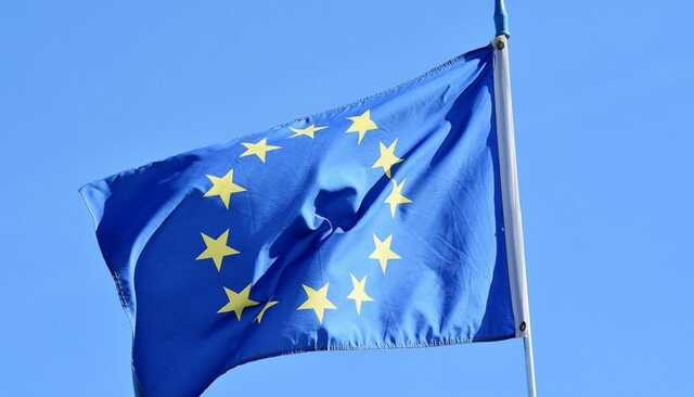 Euractiv пише про розбіжності серед країн ЄС щодо спільних закупівель боєприпасів для України