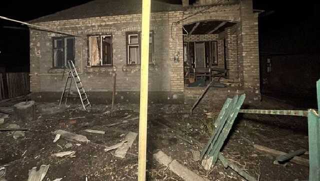 Появились фото последствий удара по Петровскому району Донецка