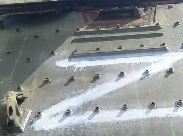 У Нідерландах на підбитому танку РФ невідомі намалювали символ Z: справою зайнялася поліція