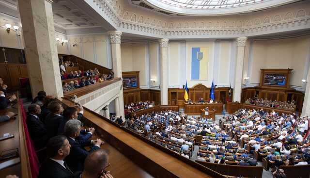 У Раду подали кандидатури трьох нових міністрів