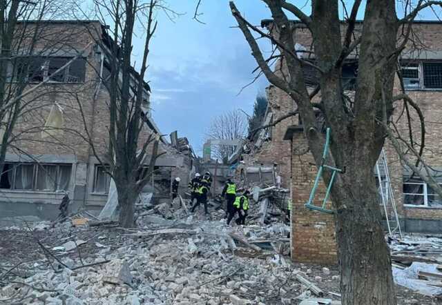 Окупанти вбили за добу 14 мирних українців, десятки отримали поранення