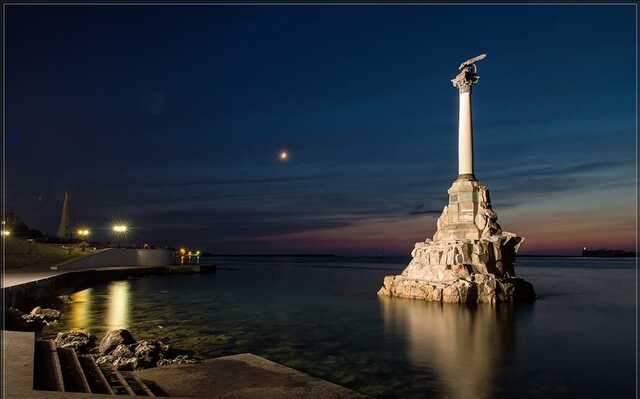 В окупованому Севастополі вночі чули звуки вибухів: загарбники заявили про "профілактичну" роботу