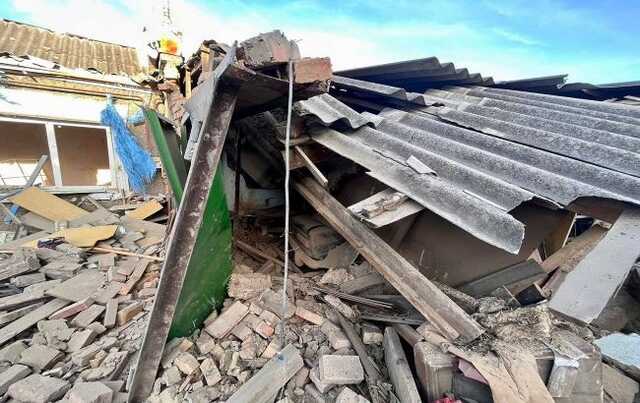 Окупанти обстріляли два райони Дніпропетровської області та пошкодили базу відпочинку