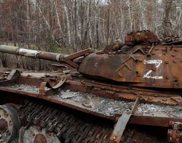 ВСУ за сутки уничтожили 720 оккупантов, вертолет и 11 ББМ врага – Генштаб