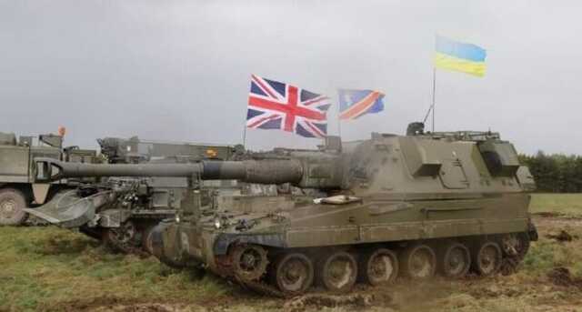 Міноборони показало навчання українських артилеристів на САУ AS90 у Великій Британії
