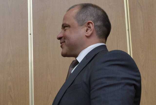 На Кіровоградщині звільнили прокурора, котрий вимагав 7,5 тисячі доларів