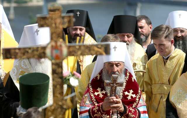 Шмигаль відповів на петицію про долю УПЦ МП