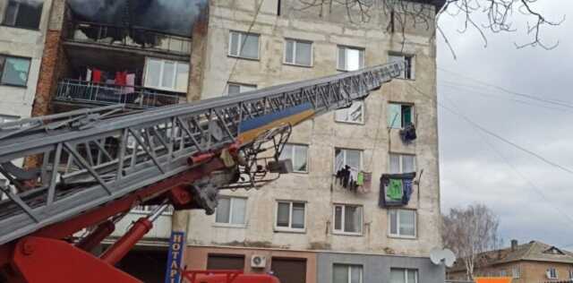 На Білоцерківщині при пожежі в багатоповерхівці врятували шістьох дітей