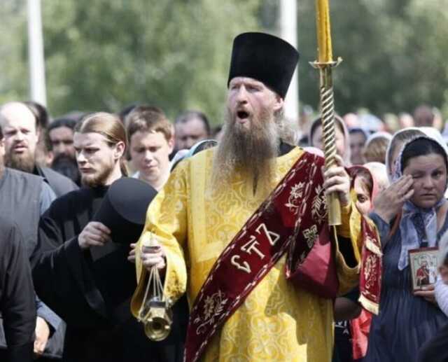 "Випалити всіх "Солнцепьоком": на телеканалі "Спас" запропонували "православне" вирішення ситуації в Києво-Печерській лаврі