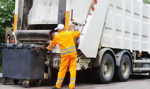 Університет КПІ планує витратити 1,2 млн гривень на вивіз сміття