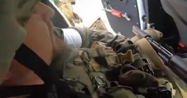 Получил ранения при отражении штурма: пограничники показали, как спасали раненого собратья