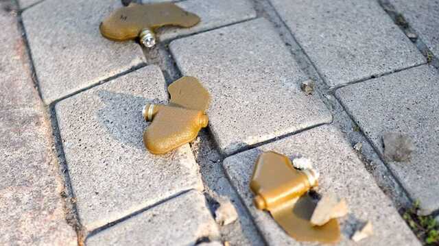 В Ізюмі жінка підірвалася на міні "Пелюсток", що лежала на цвинтарі