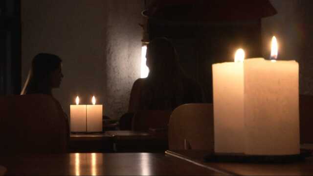 У частині Херсона зникло світло: енергетики розпочали ремонт