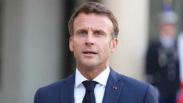 Макрон про переговори між Україною та РФ: зараз погода військова